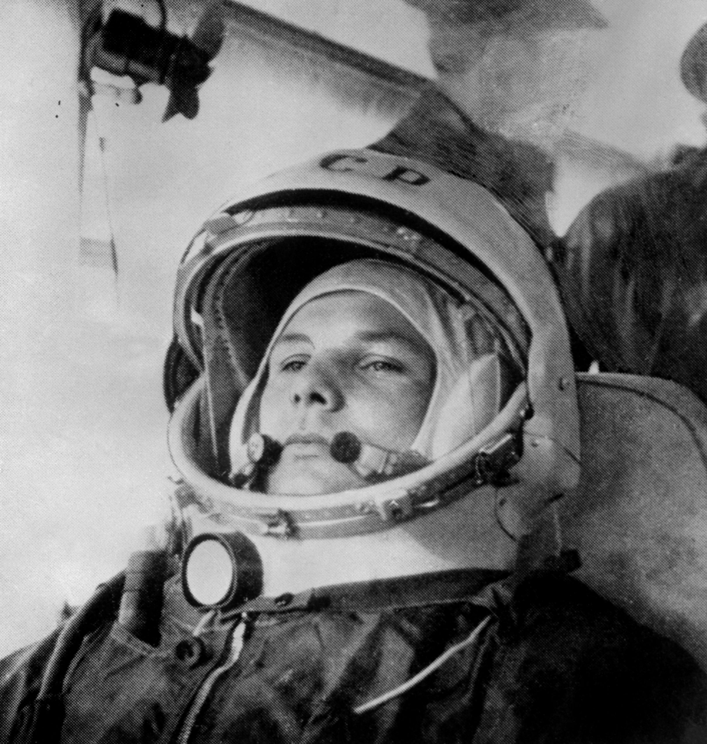 27-vuotias Juri Gagarin lensi avaruuteen päivälleen 60 vuotta sitten |  