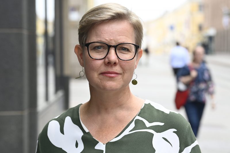 Keskusta teki yllätysehdotuksen – nyt puhuu asuntoministeri: "En lähtisi romuttamaan" - Vimarsana News